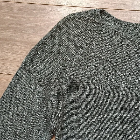 Croft & Barrow Olive Tone Scoop Neck Knit Pullover Quarter Sleeve Sweater/Size M - Picture 3 of 7